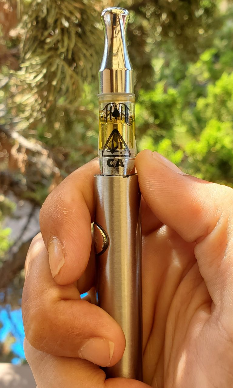 Heavy Hitters Live Resin And Distillate Review - Great New Line Of Carts