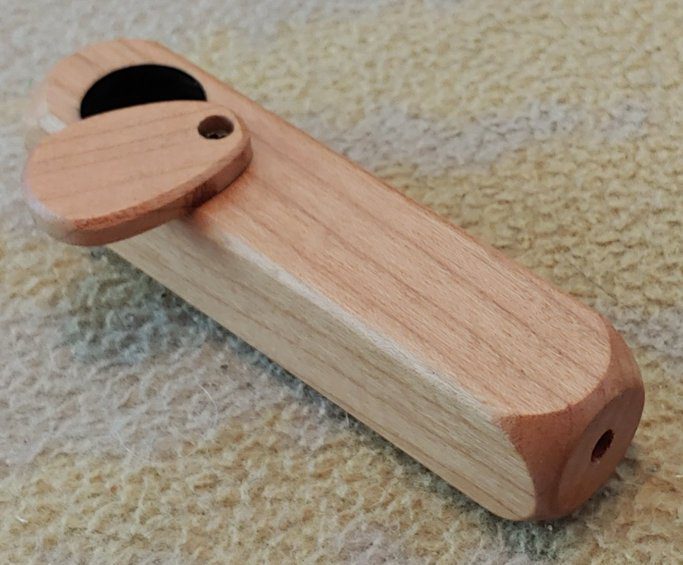 SensiBox-wood-pipe